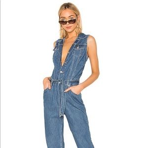Levi’s Cropped Taper Jumpsuit size Small